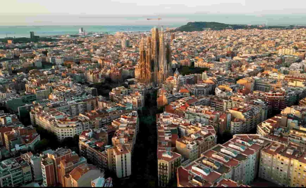 Spain city showing urban life for migrants news